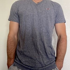 Men’s Small Hollister Tee